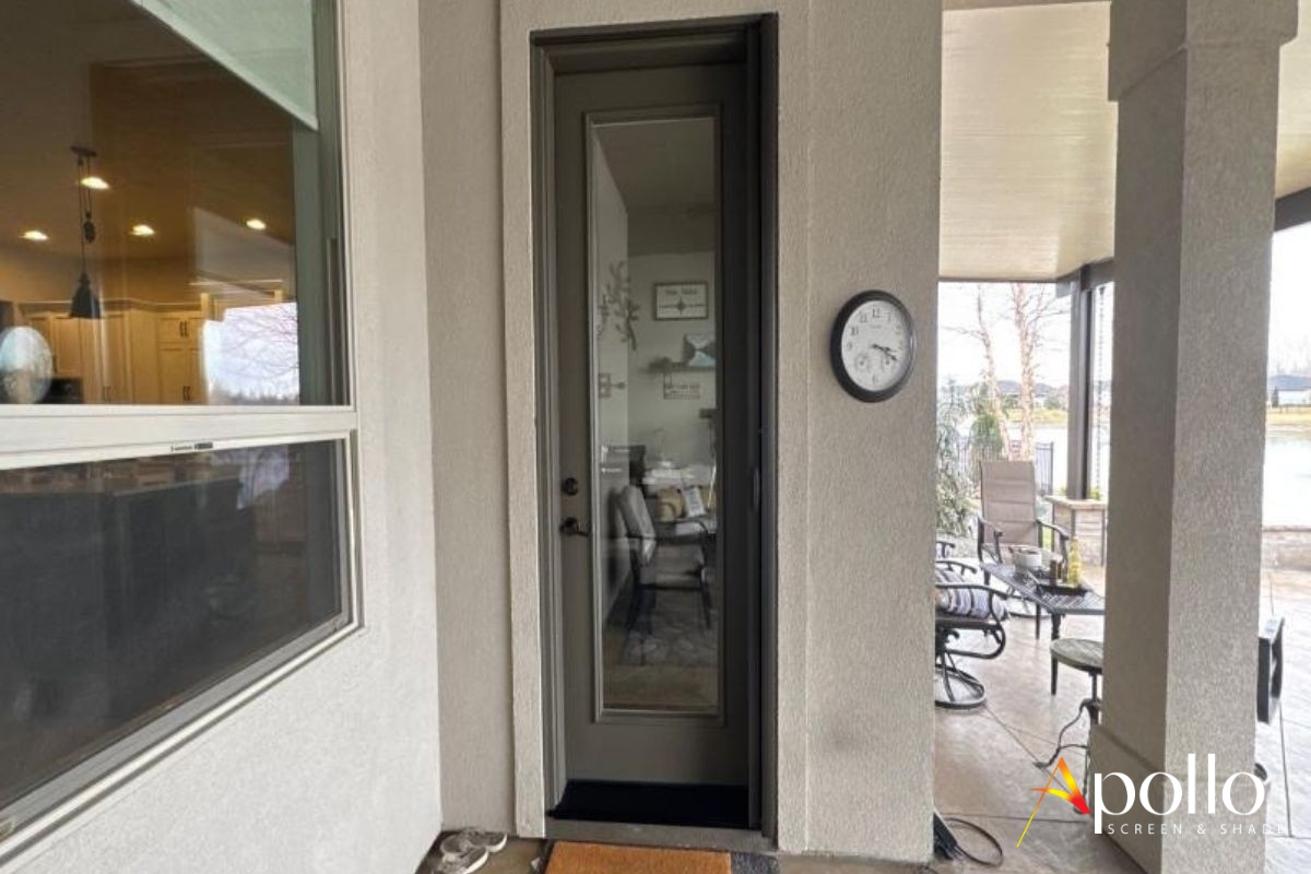 Apollo's Bronze Retractable Door Full View.
